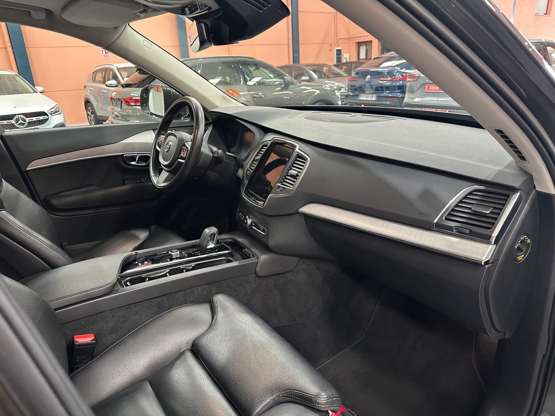 VOLVO XC90 2.0 T-8 T WIND INSCREP.