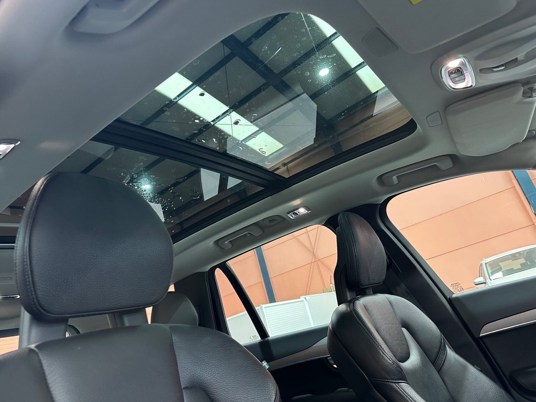 VOLVO XC90 2.0 T-8 T WIND INSCREP.