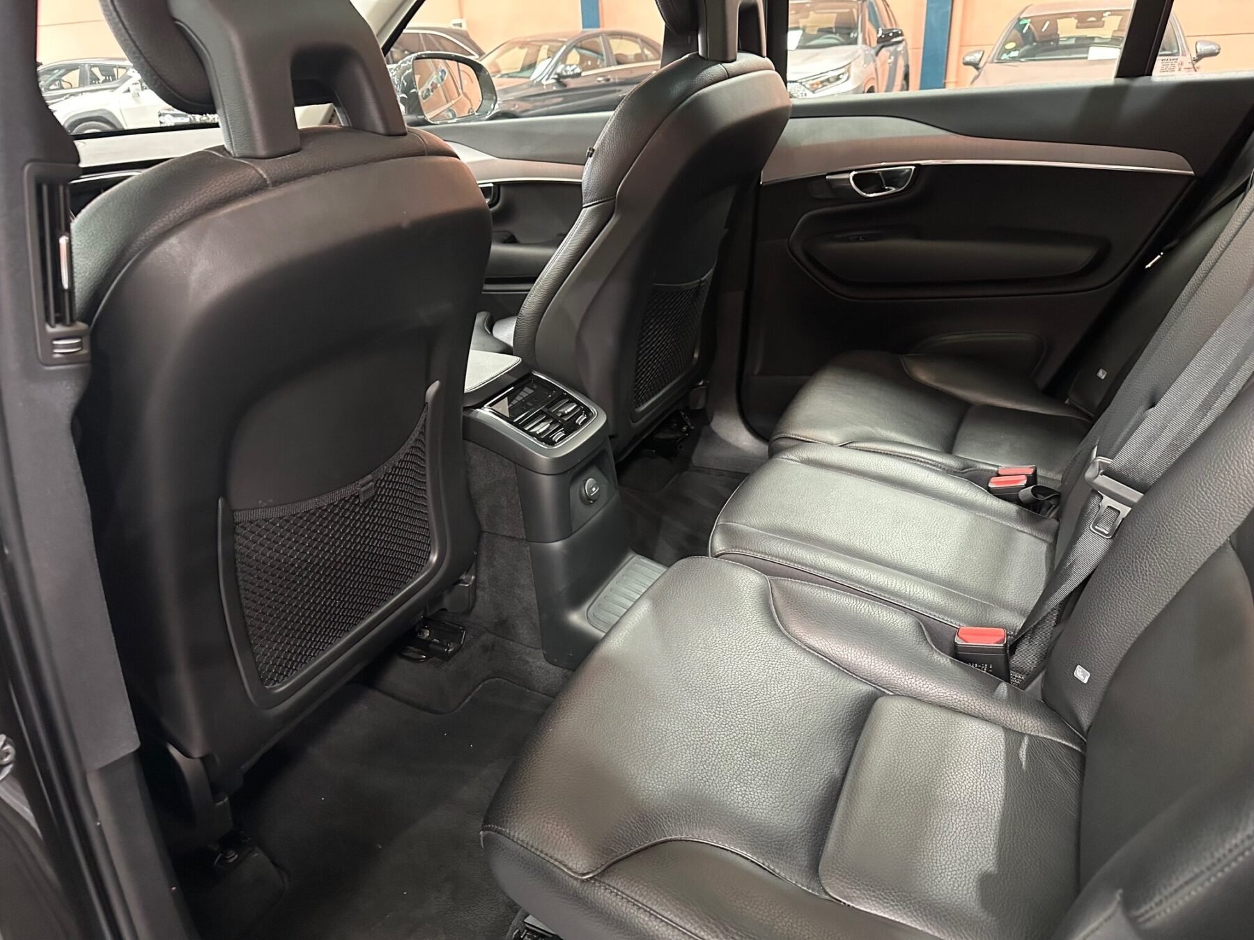VOLVO XC90 2.0 T-8 T WIND INSCREP.
