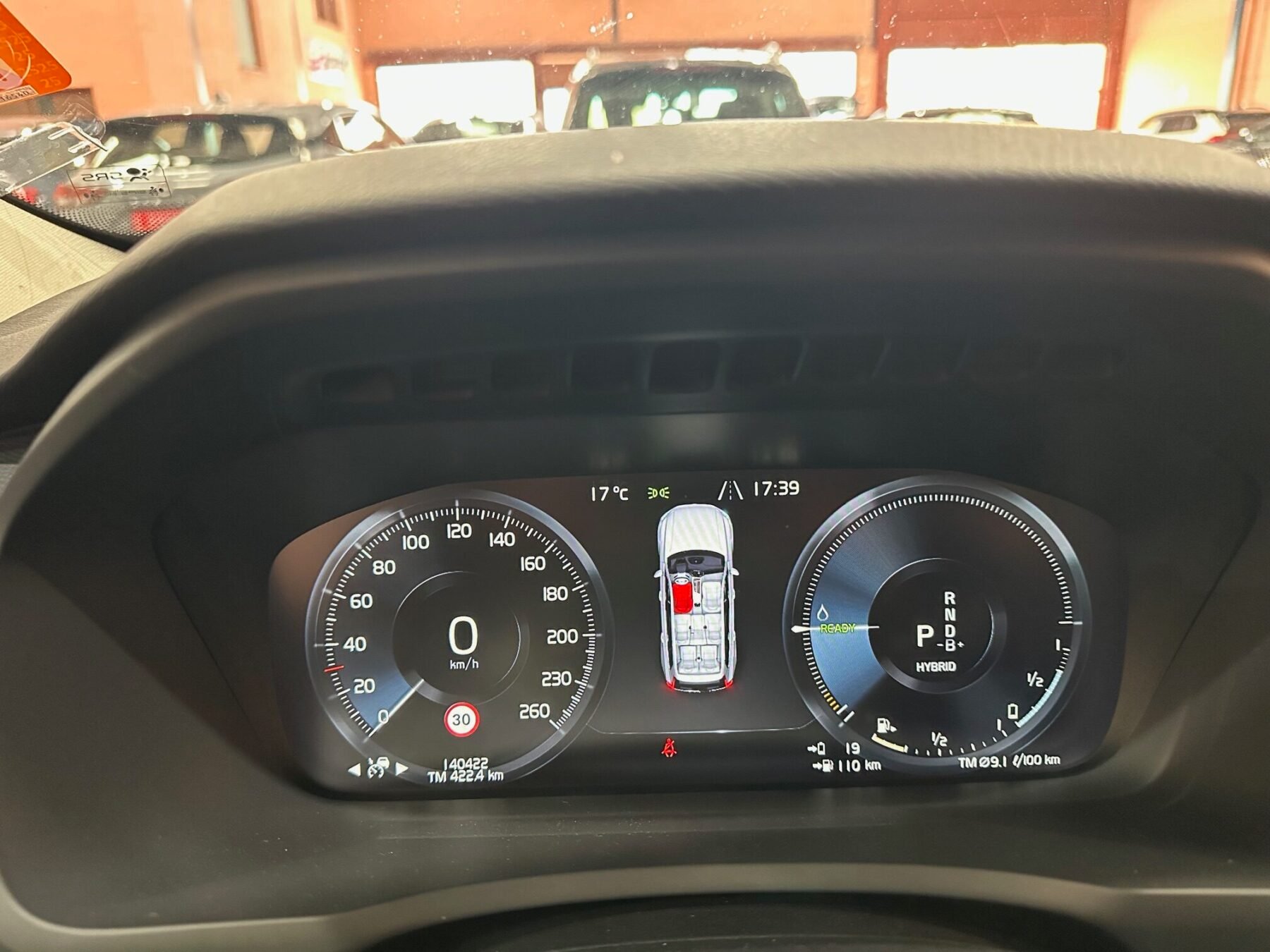 VOLVO XC90 2.0 T-8 T WIND INSCREP.