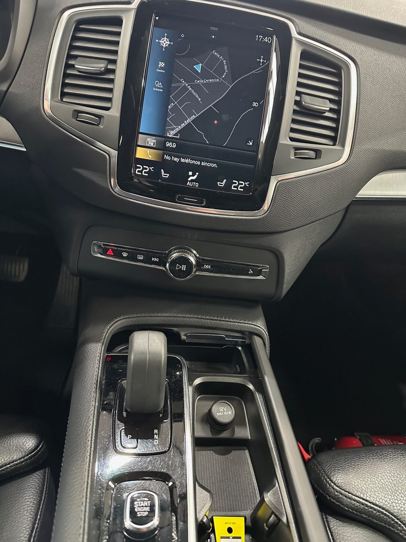 VOLVO XC90 2.0 T-8 T WIND INSCREP.