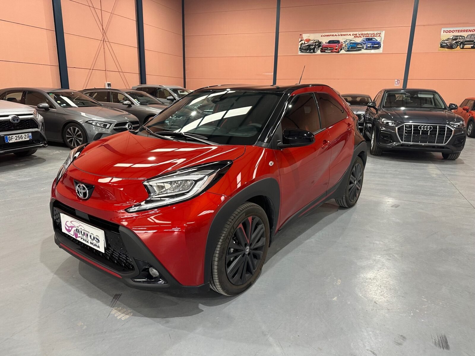 TOYOTA AYGO X CROS