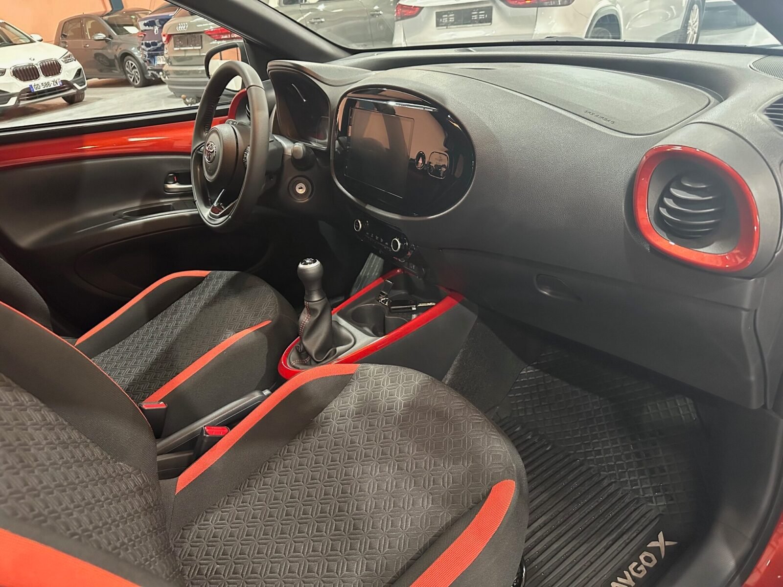 TOYOTA AYGO X CROS