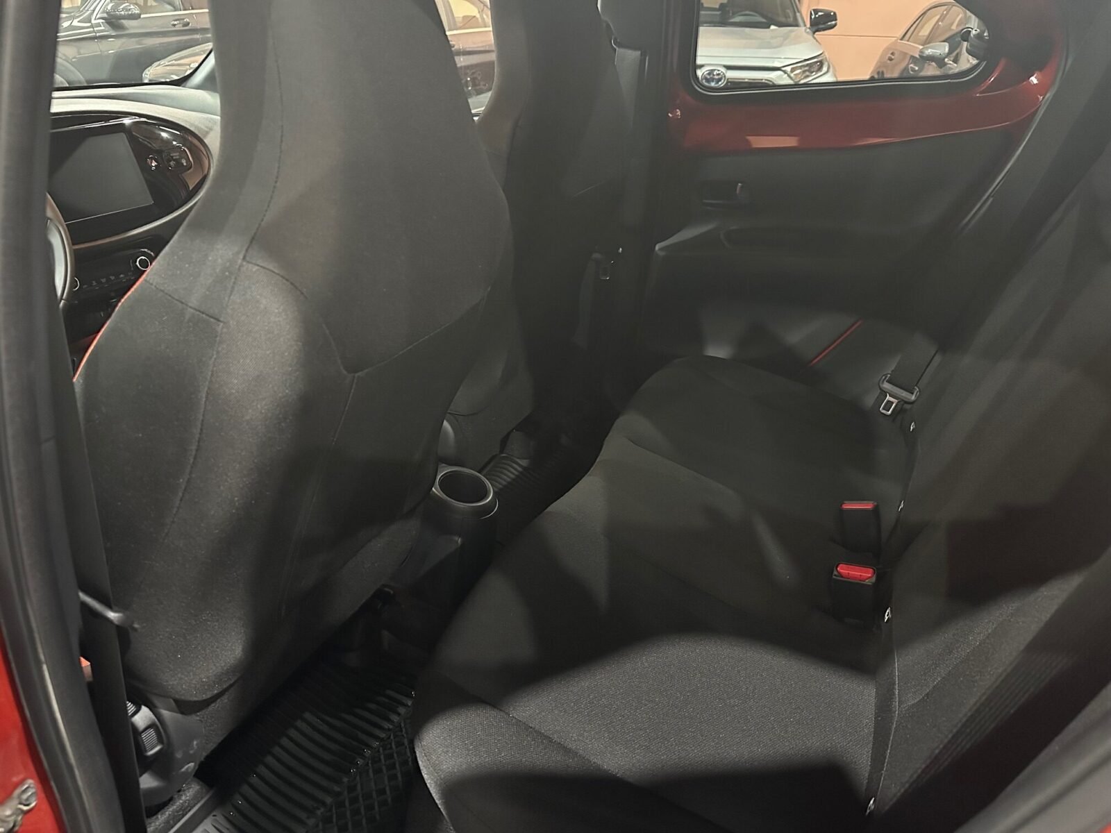 TOYOTA AYGO X CROS