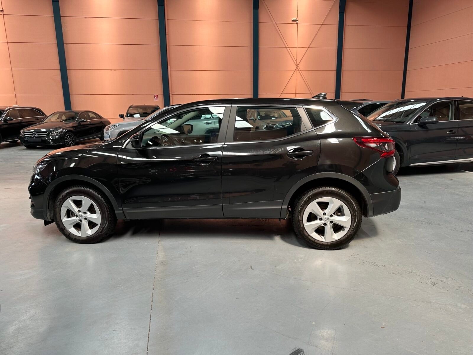 NISSAN QASHQAI CROS OVER 5 1.5 DCI BUSINESS