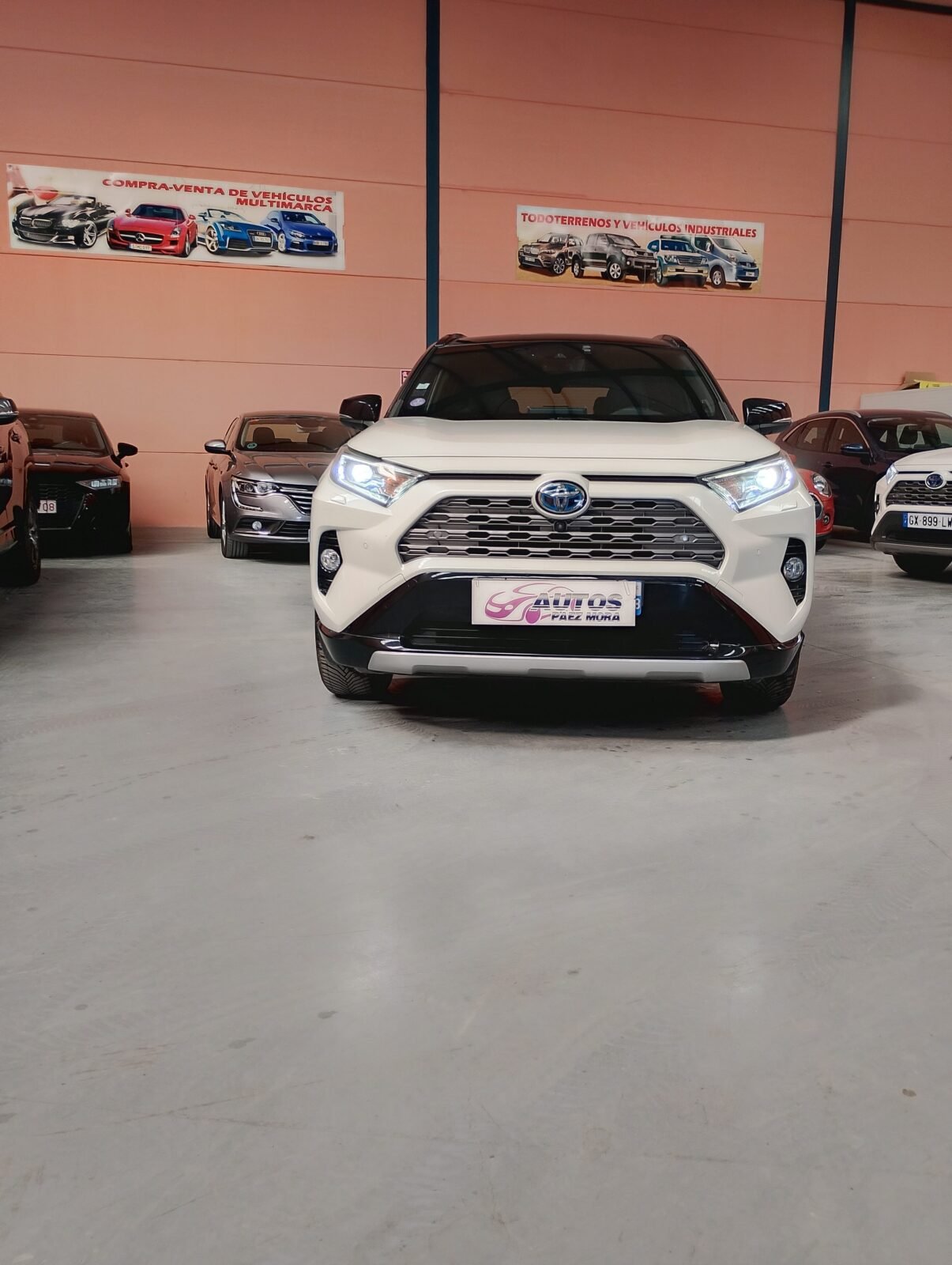 TOYOTA RAV4 BLACK EDITION