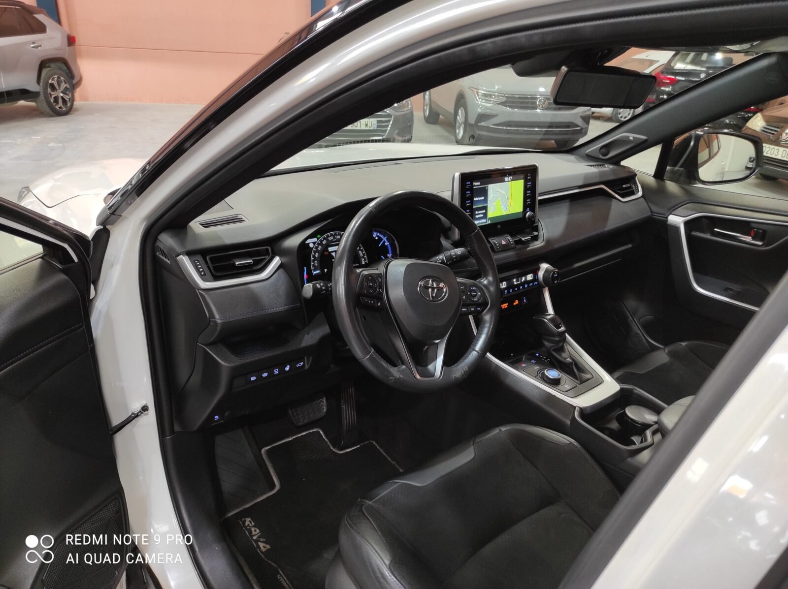 TOYOTA RAV4 BLACK EDITION