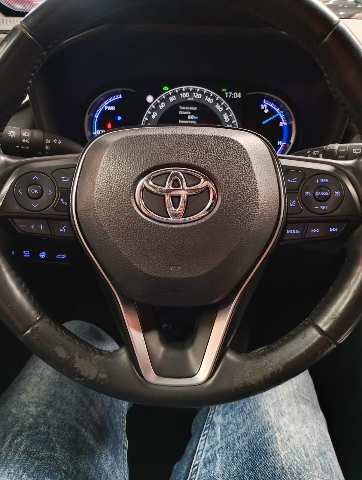 TOYOTA RAV4 BLACK EDITION