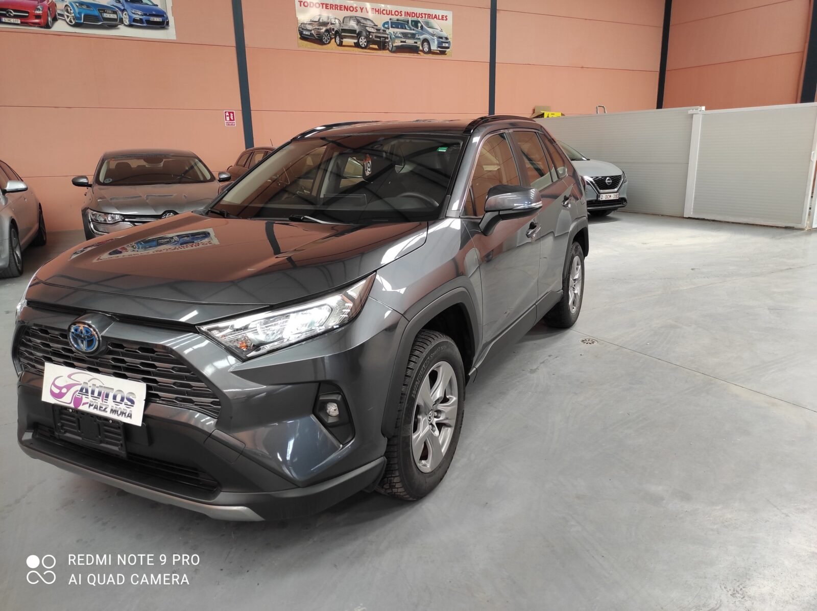TOYOTA RAV4 BUSINES 2WD