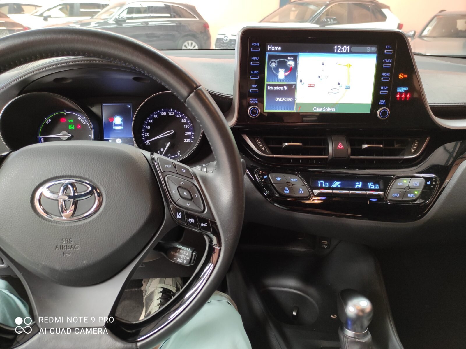 TOYOTA C-HR C-HR 1.8 hibride 122 DYN bus BEYOND ZERO ACAD
