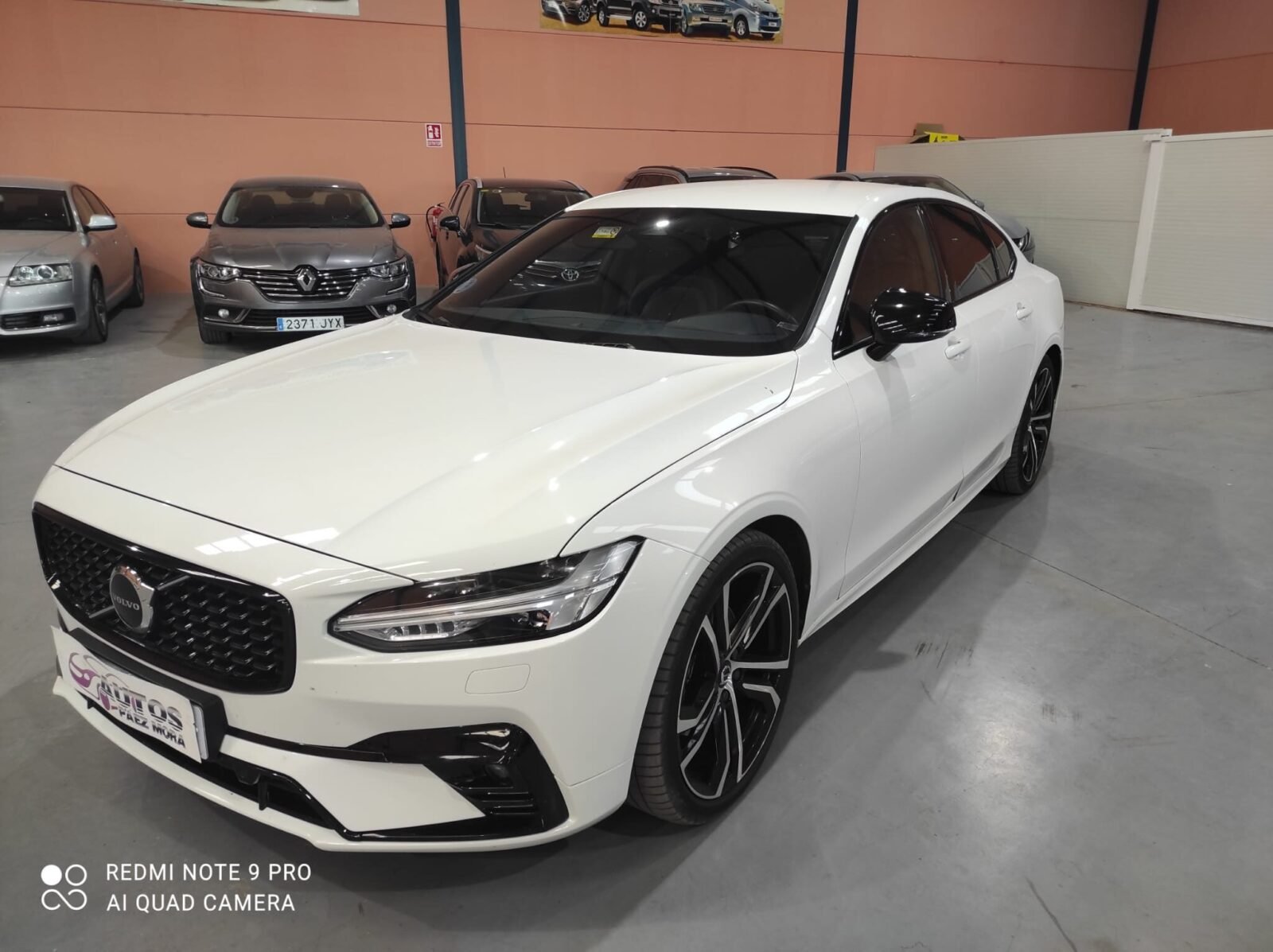 VOLVO S90 R-DESING  B5