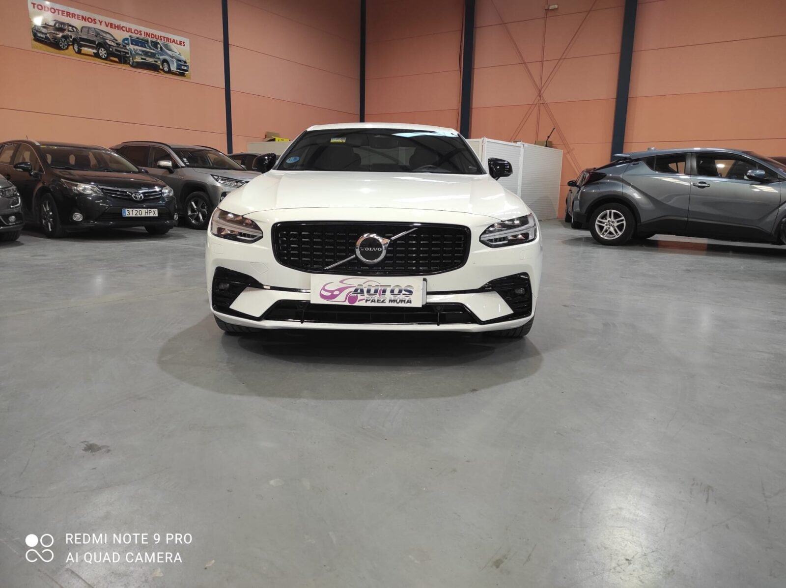 VOLVO S90 R-DESING  B5