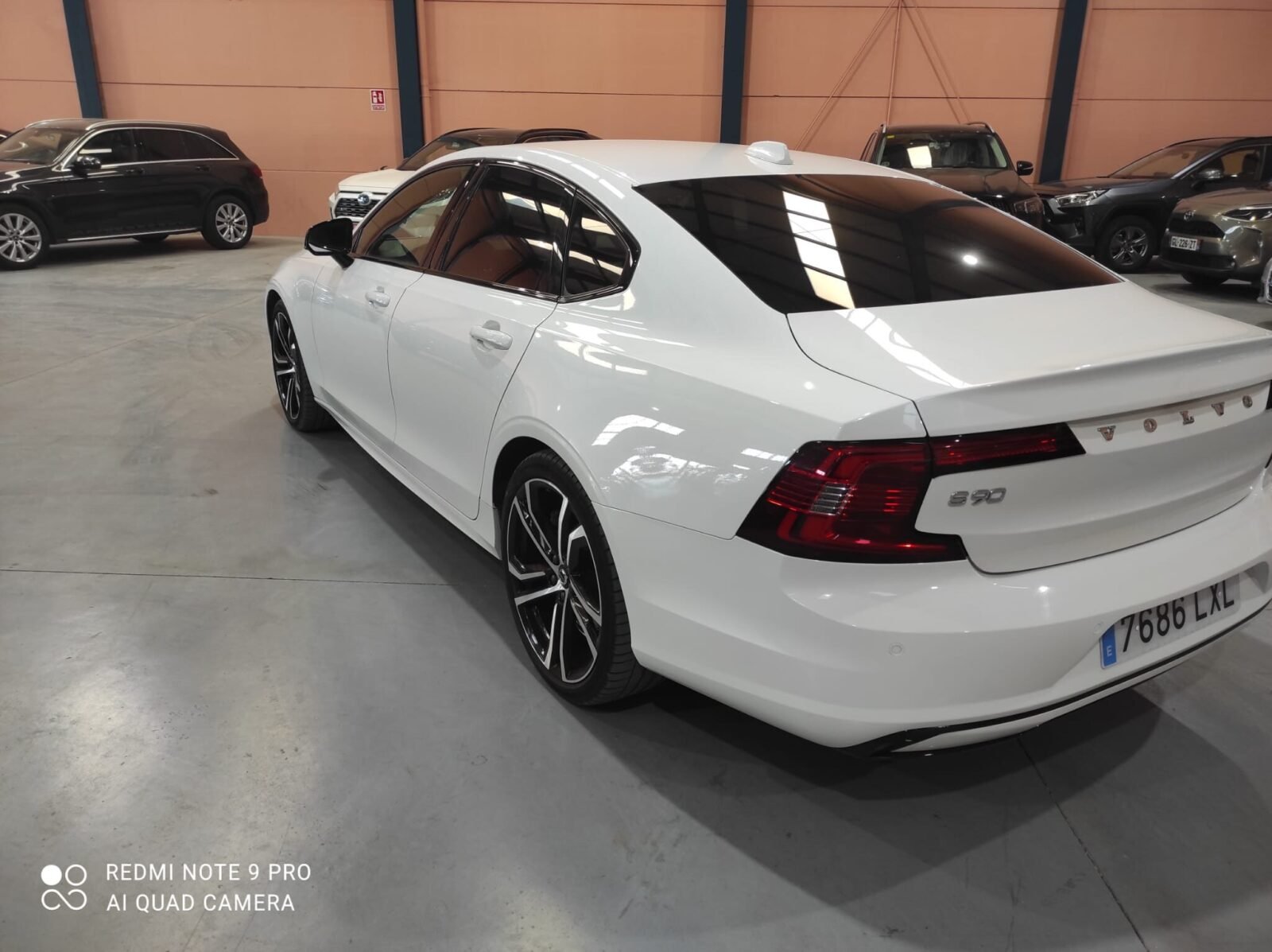 VOLVO S90 R-DESING  B5