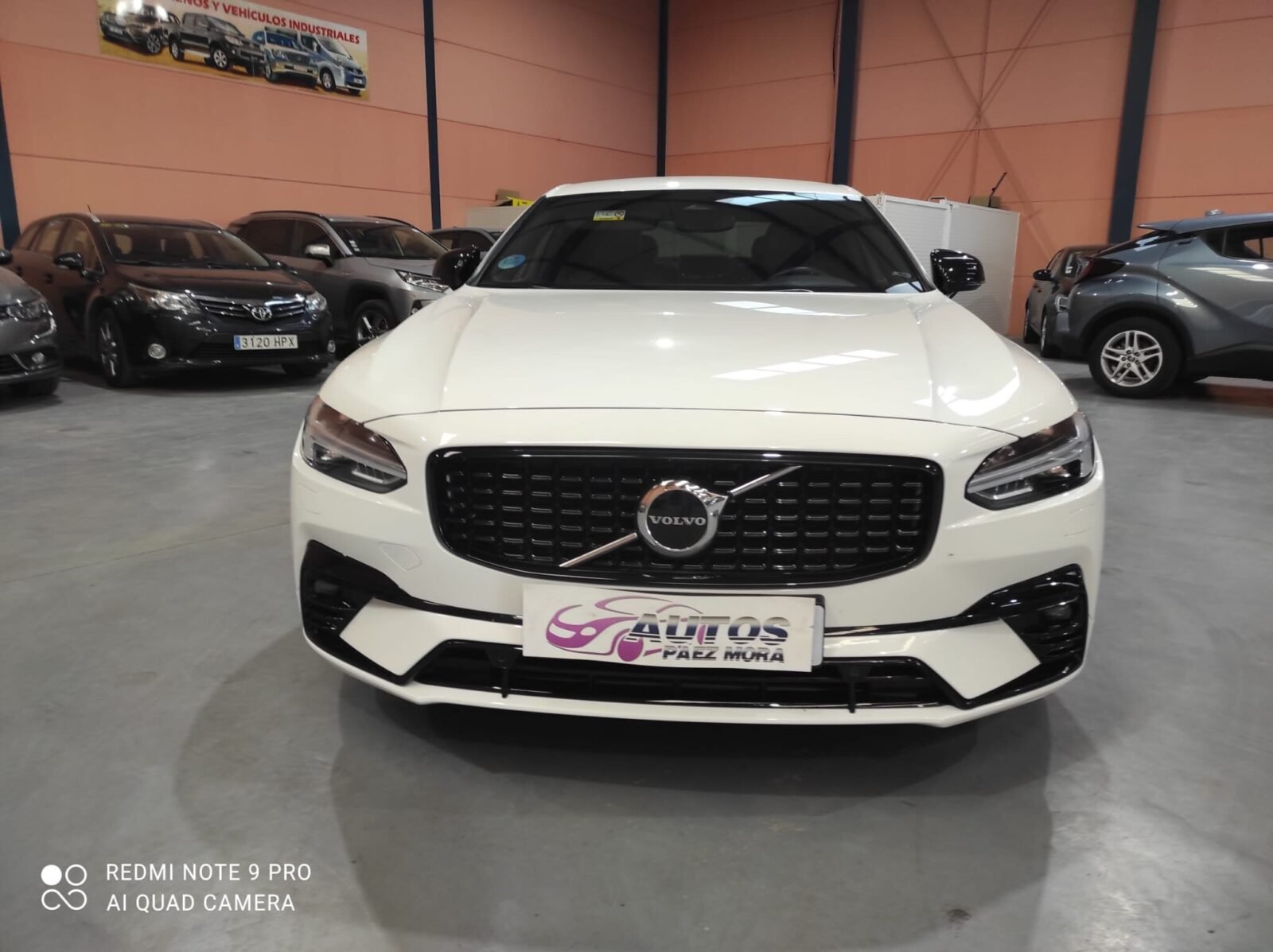 VOLVO S90 R-DESING  B5