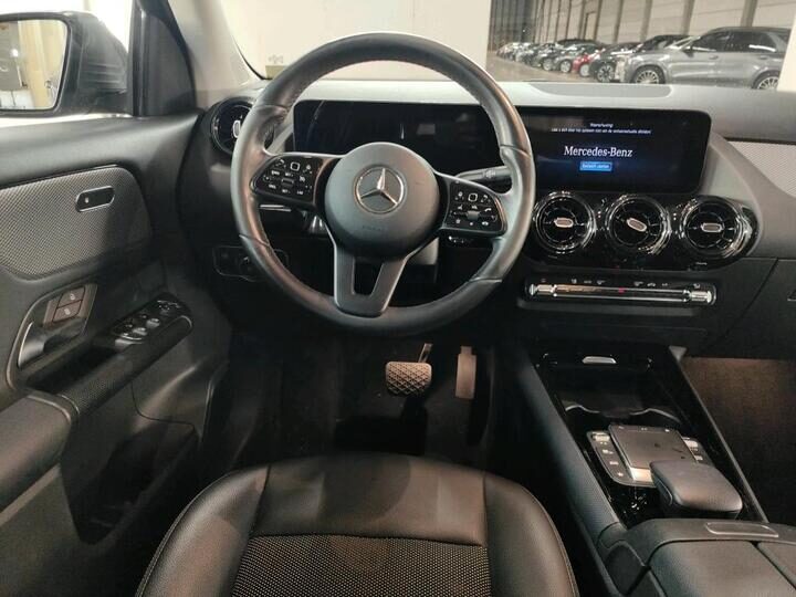 MERCEDES-BENZ GLA BUSINES 2WD